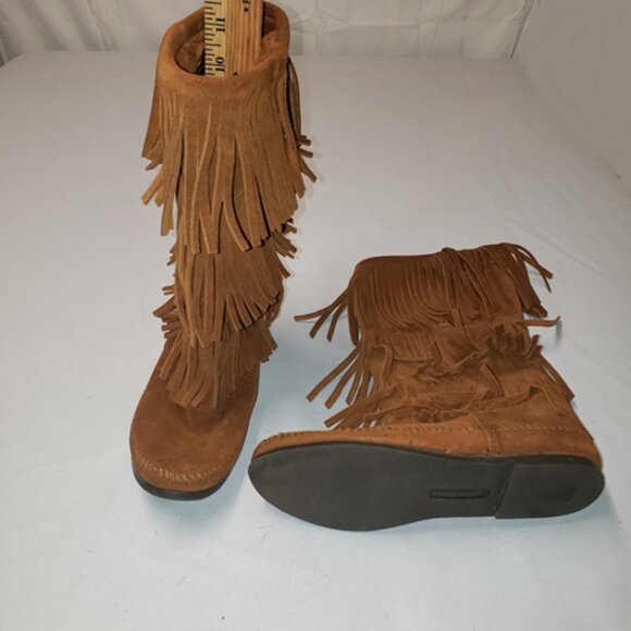 Minnetonka 3-layer fringe Suede Leather Moccasin 12” tall boots Women's size 7 - Picture 2 of 5